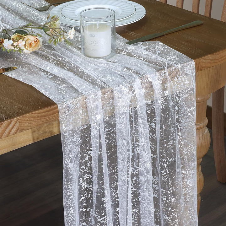 Elegant Table Runner Stornfield