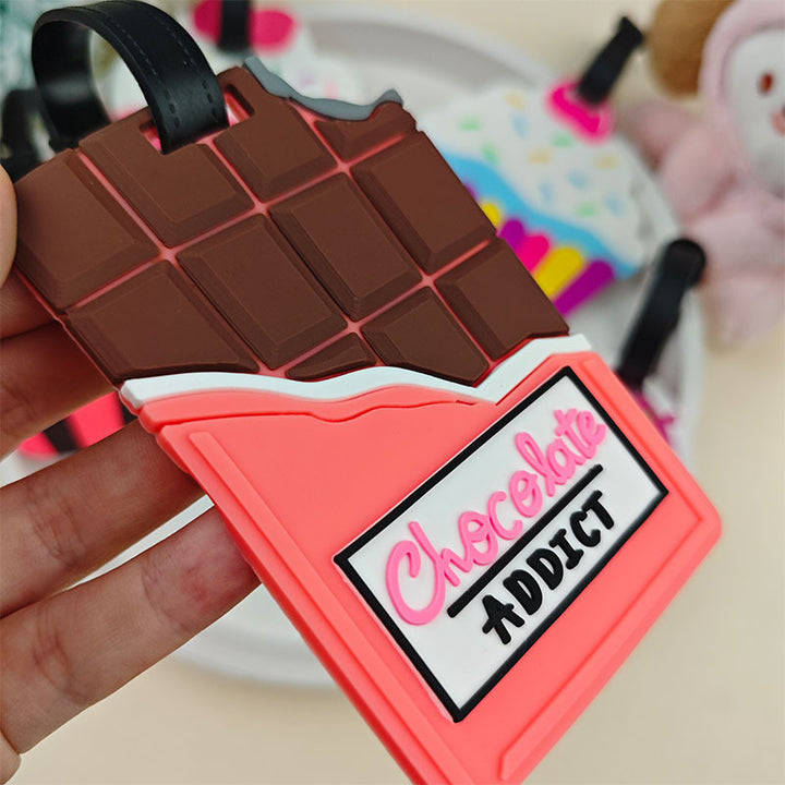 Unisex Luggage Tag in Cupcake Design Bowlift