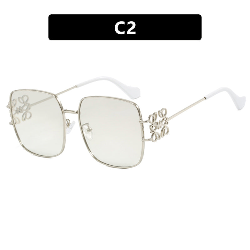 Ladies square sunglasses with delicate design and luxurious metal frame Stornfield