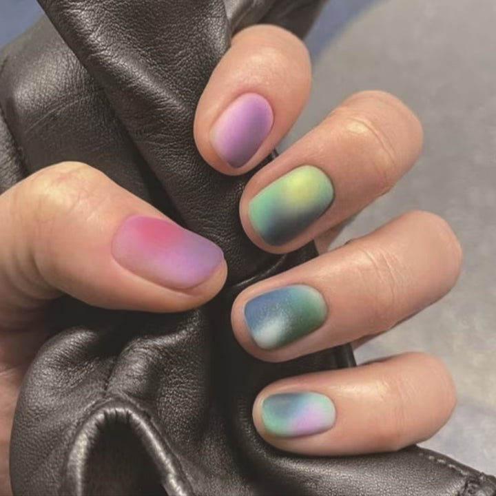 Artificial nails in elegant ombre design Stornfield