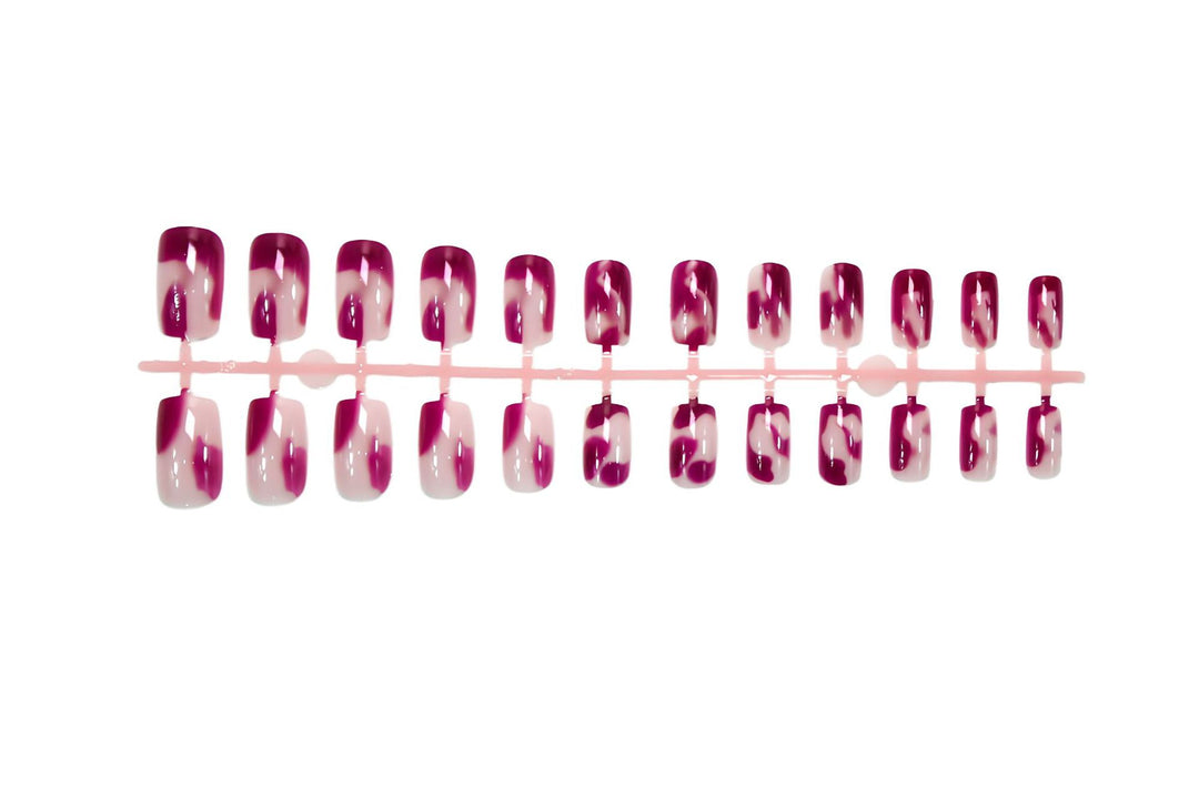 Artificial nail set with modern gradient and stylish accents Stornfield