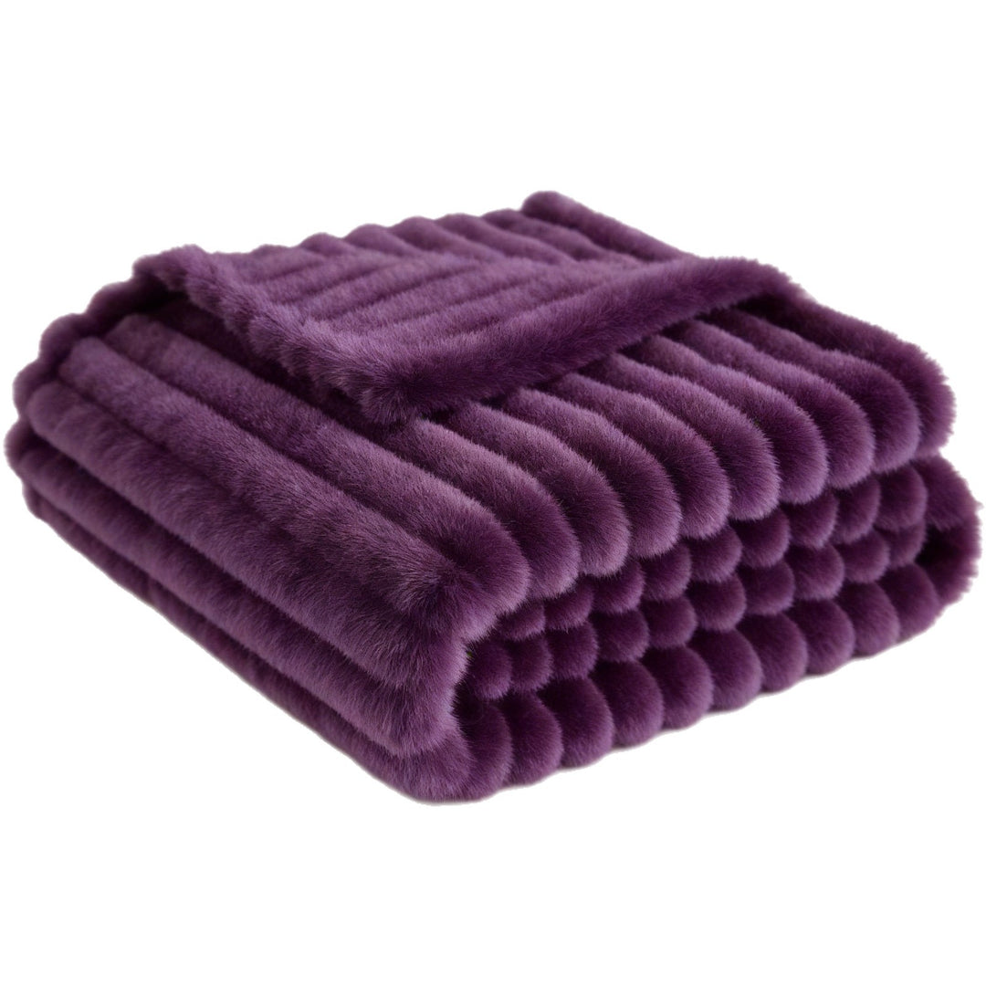 Cozy Plush Throw Blanket Stornfield