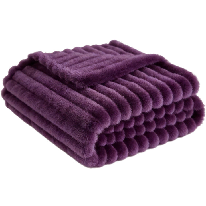 Cozy Plush Throw Blanket Stornfield