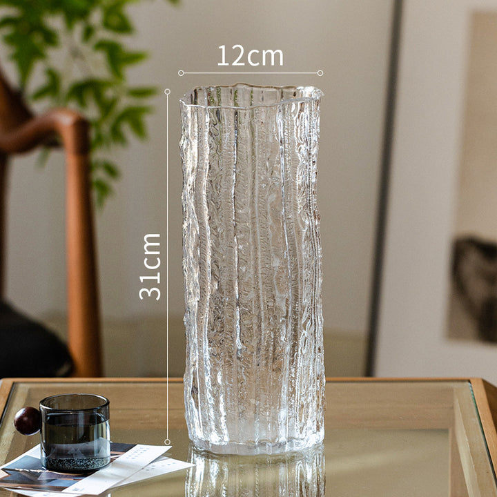 Artful Glass Vase in Modern Design Stornfield