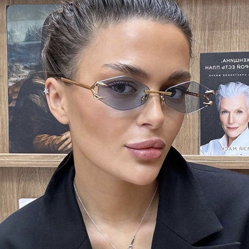 Women's geometric designer sunglasses with outstanding metal frame Stornfield