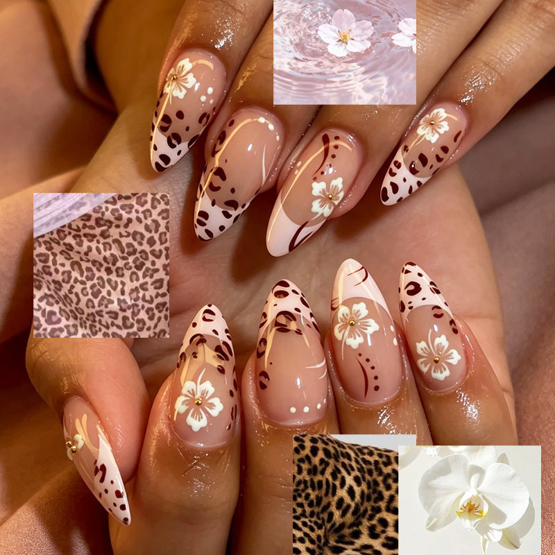 Floral Design Press-On Nail Tips Stornfield