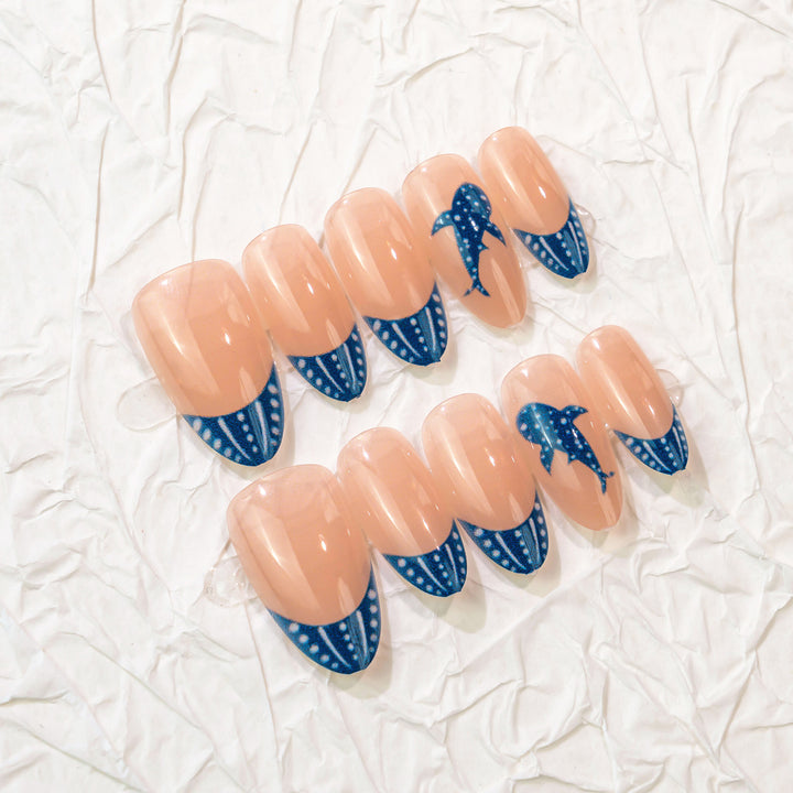 Artistic Press-On Nail Set with Marine Life Design