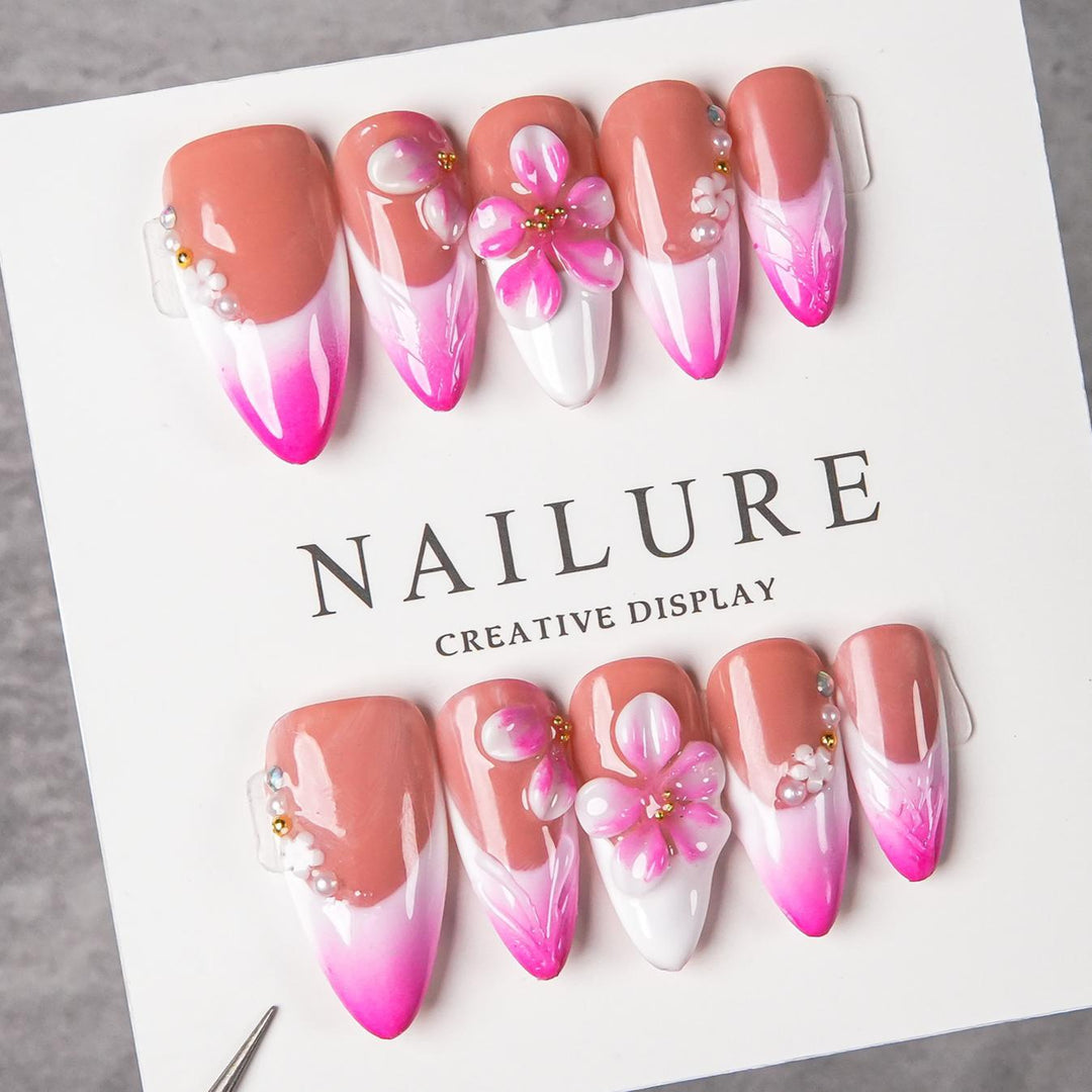 Floral Design Press-On Nail Set with Gem Accents