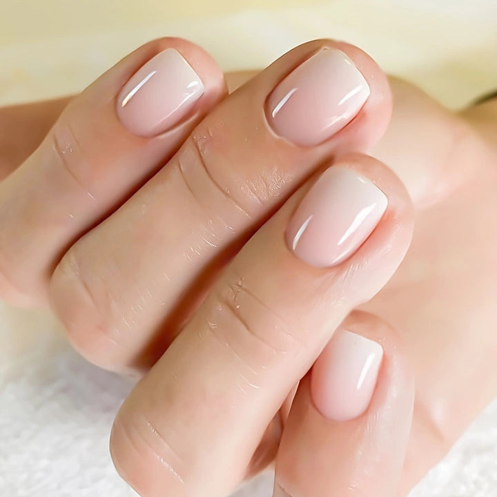 Glossy Press-On Nail Set Stornfield