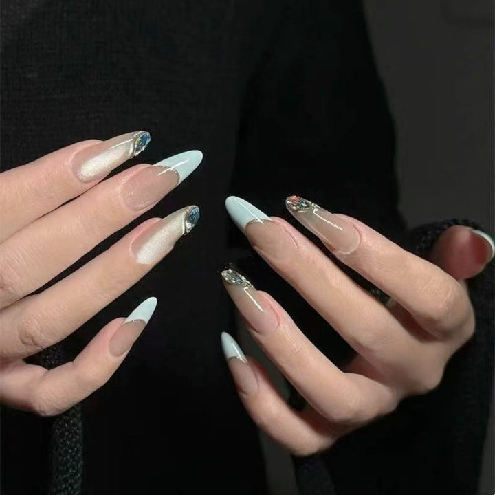 Decorative Fashion Nail Set Stornfield