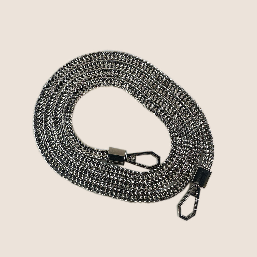 Stylish Metal Chain Stornfield