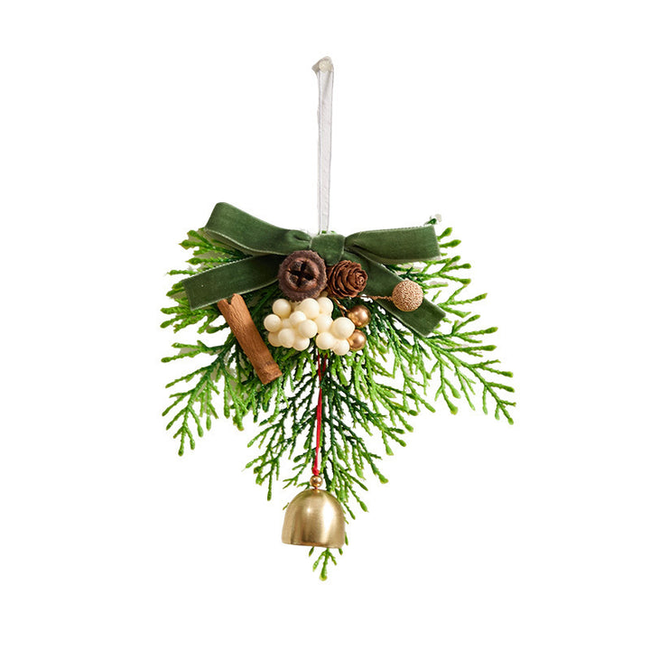 Decorative Christmas Wreath Stornfield