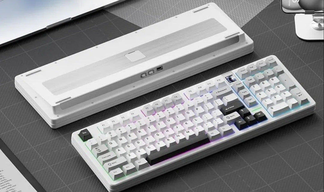 Customizable Mechanical Keyboard Stornfield