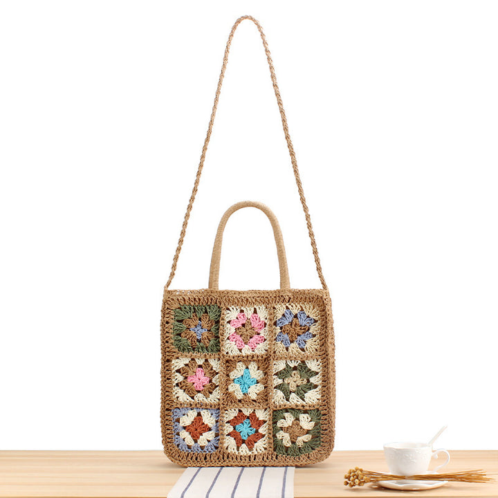 Hand-knotted tote bag with floral inspiration design Stornfield