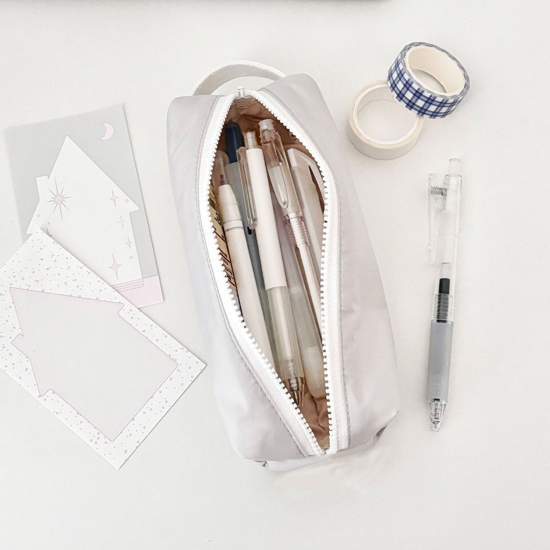 Lightweight Zippered Travel Pouch Stornfield