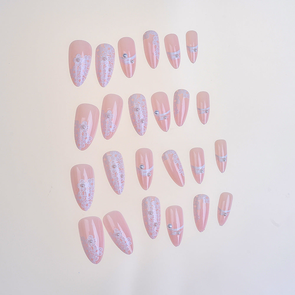 Elegant Floral-Accent Press-On Nails Stornfield