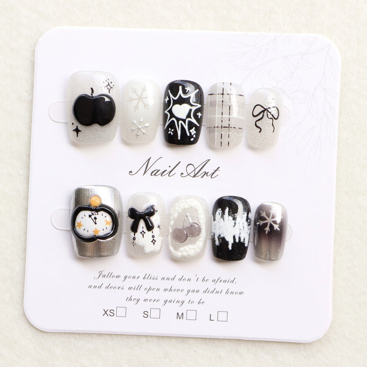 Artistic Black and White Press-On Nail Art Stornfield