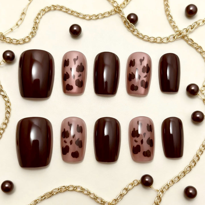 Chic Leopard-Print Press-On Nail Set