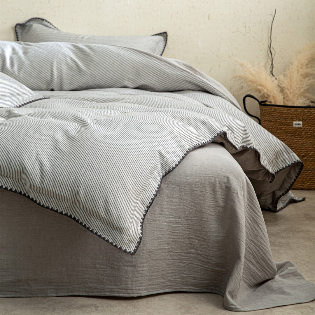 Stonewashed Linen-Blend Textured Stripe Duvet Cover Set with Reversible Corduroy Finish