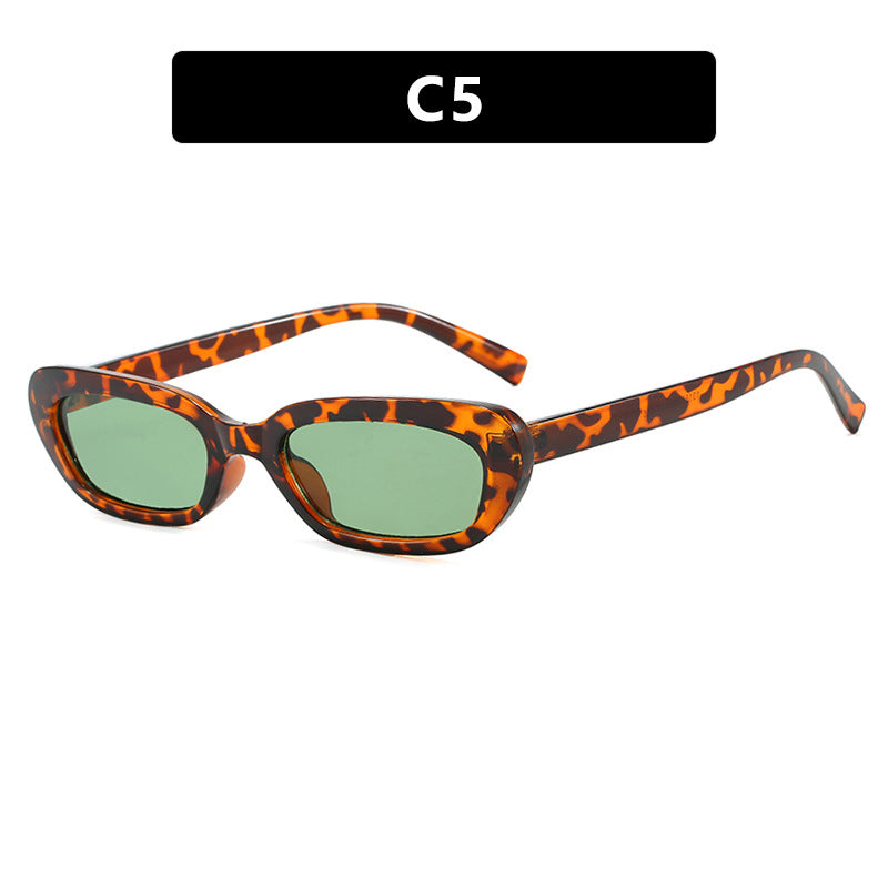 Women's trendy cat-eye sunglasses with transparent plastic frame and UV protection Stornfield