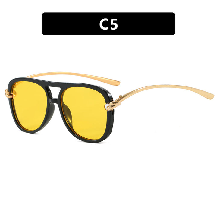Women's sporty sunglasses with wide plastic frame and UV protection Stornfield