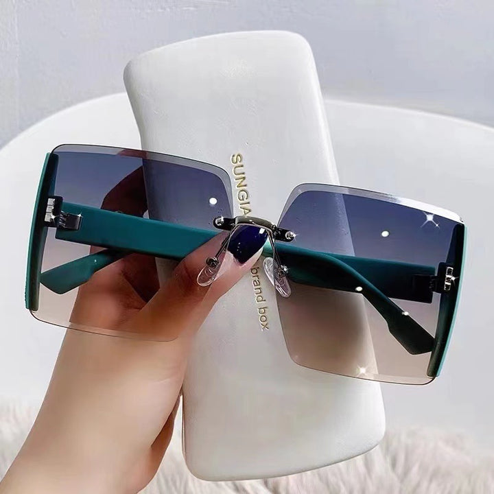 Women's oversized square sunglasses with UV protection Stornfield