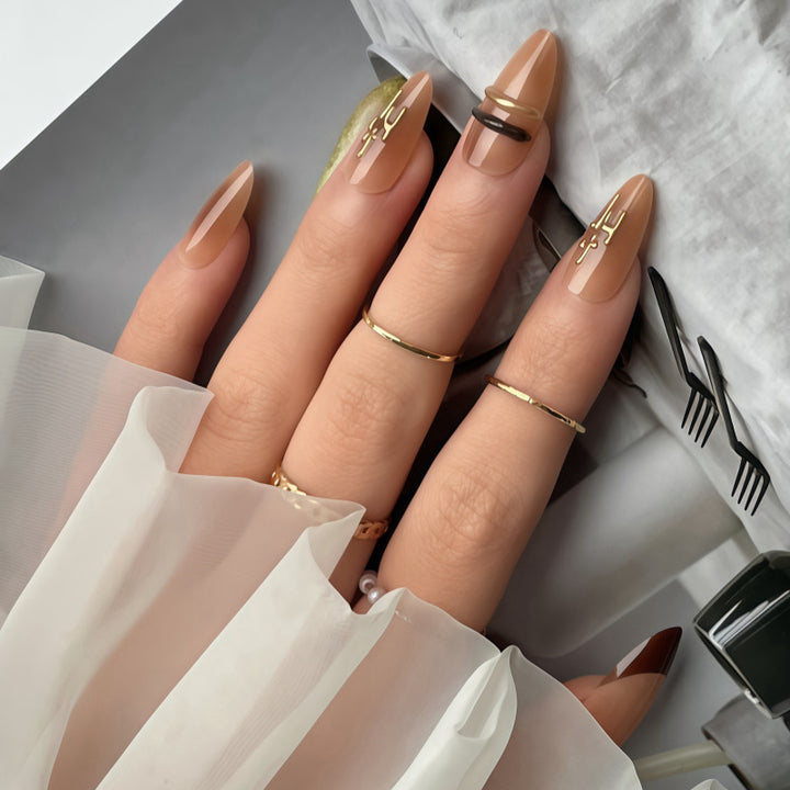 Elegant Ombre Press-On Nail Tips with Metallic Accents Stornfield