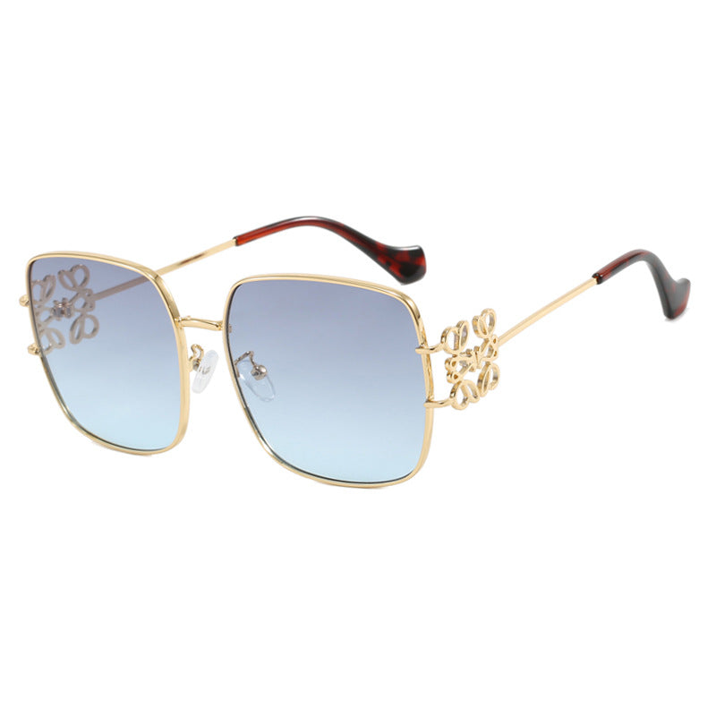 Ladies square sunglasses with delicate design and luxurious metal frame Stornfield