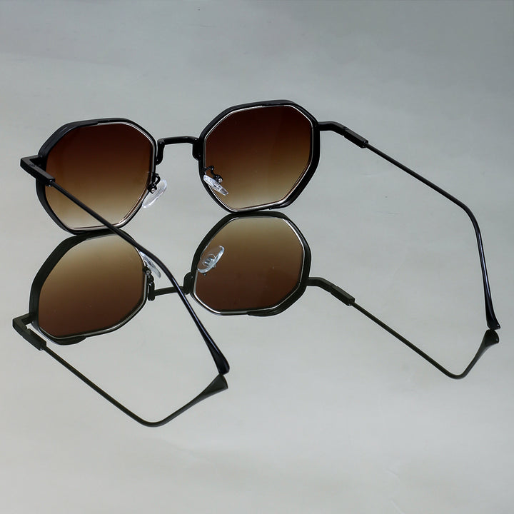 Ladies sunglasses in an elegant, geometric style with durable frame Stornfield