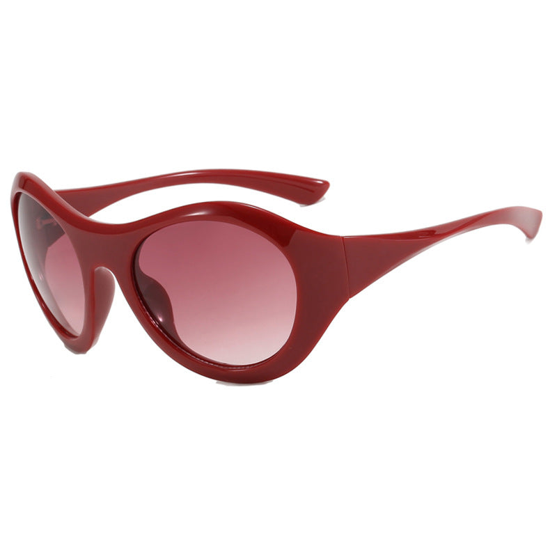 Ladies retro-inspired sunglasses with oversized frame and protective lenses Stornfield