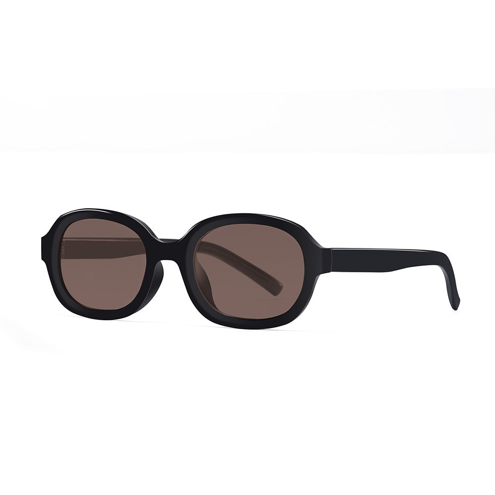 Women's stylish sunglasses in modern oval design Stornfield