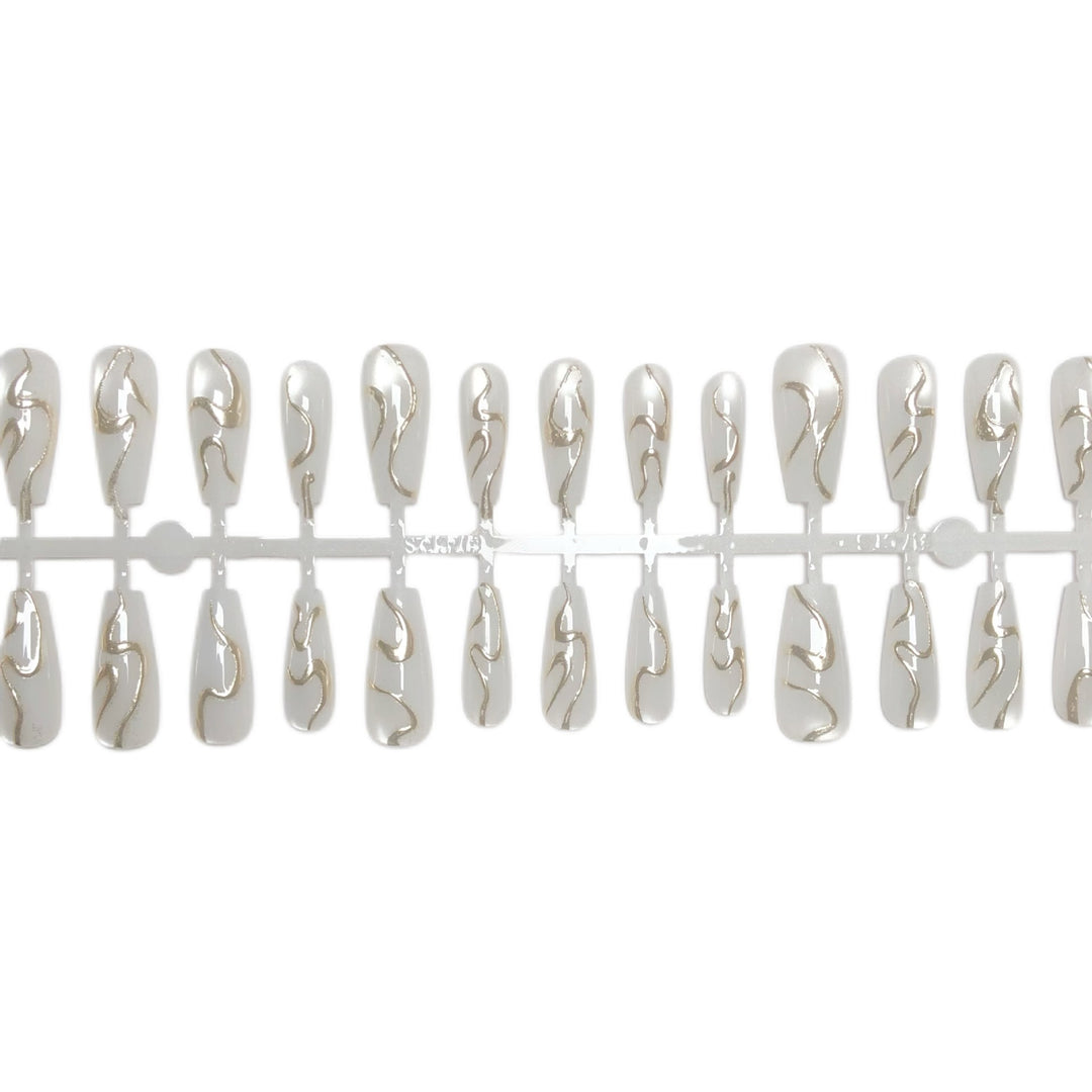 Elegant Marble Effect Press-On Nail Set