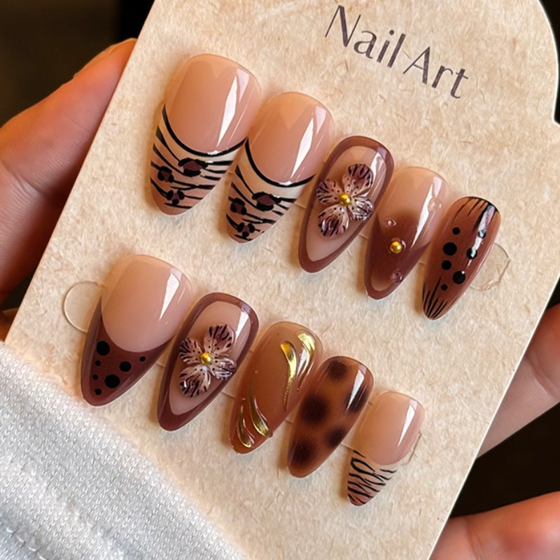 Artistic Press-On Nail Art Set with Floral and Abstract Design Stornfield