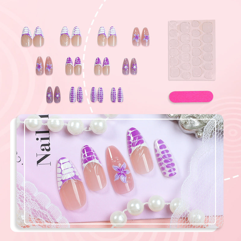 Artful nail tips in modern floral design Stornfield