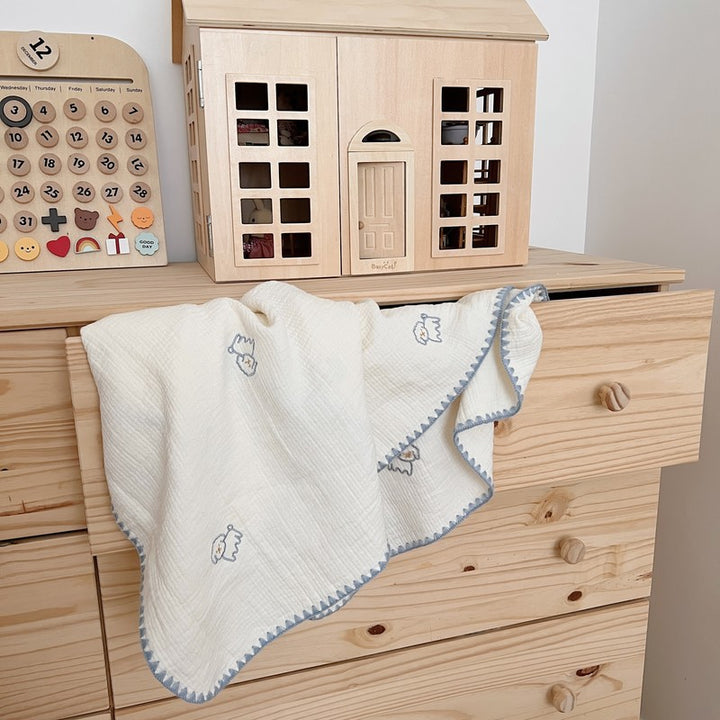 Unisex cuddly muslin blanket with cute animal design Stornfield