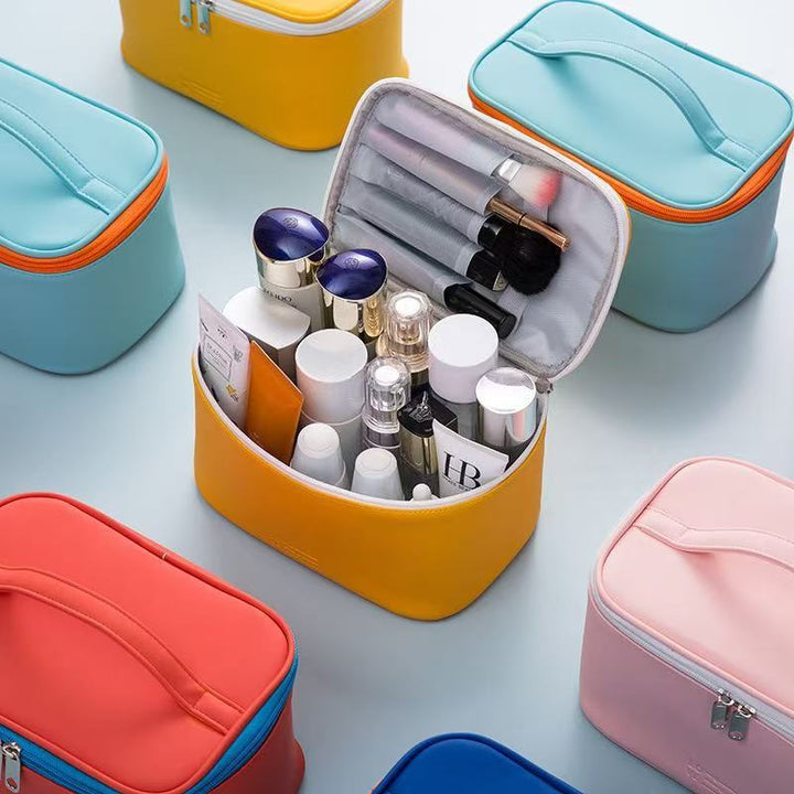 Women Trendy Cosmetic Bag Stornfield