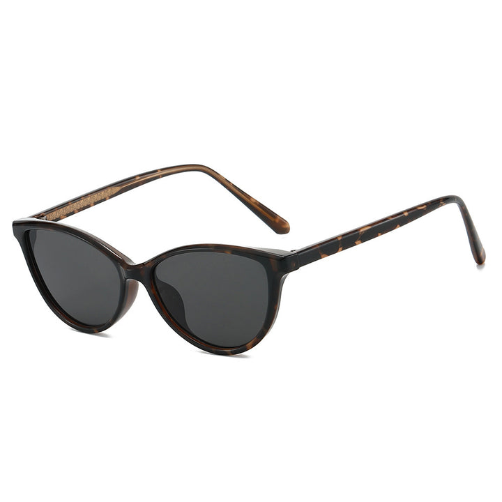 Women's Cat-Eye Sunglasses with Stylish Accents Stornfield