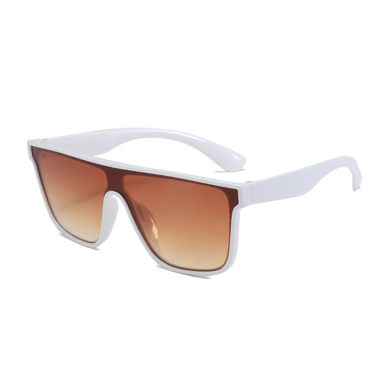 Women's sporty sunglasses with wide frame and polarized lenses Stornfield