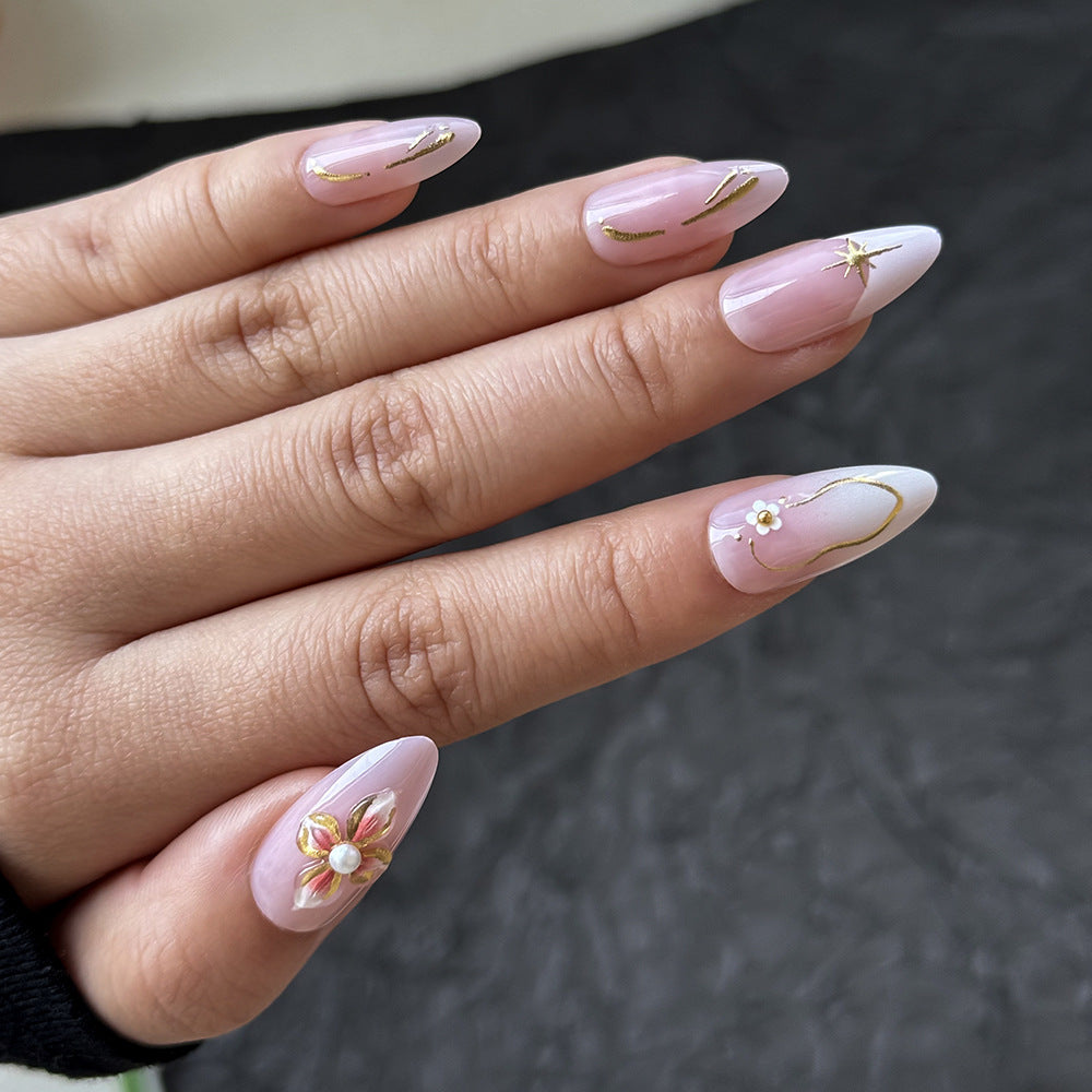 Press-On Nail Art Kit Stornfield