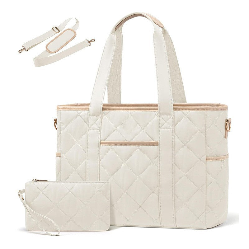 Elegant and roomy shoulder bag with structured quilting Stornfield