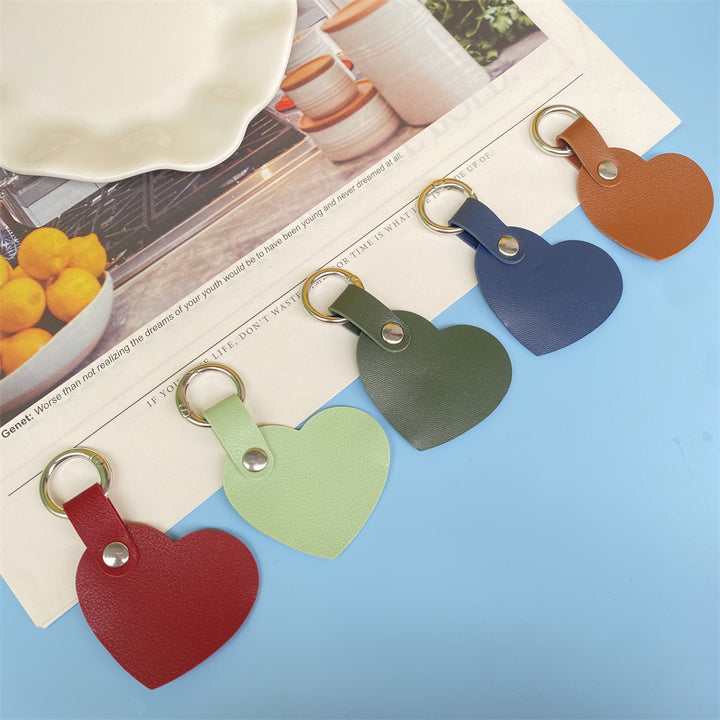 Premium Heart-Shaped Leather Keychain Stornfield