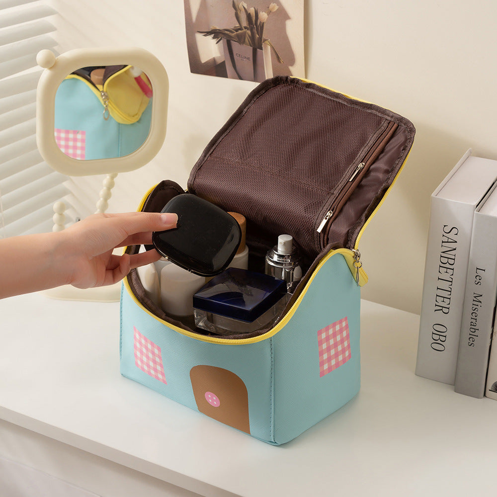 Kids Playful House-Shaped Lunch Tote Stornfield