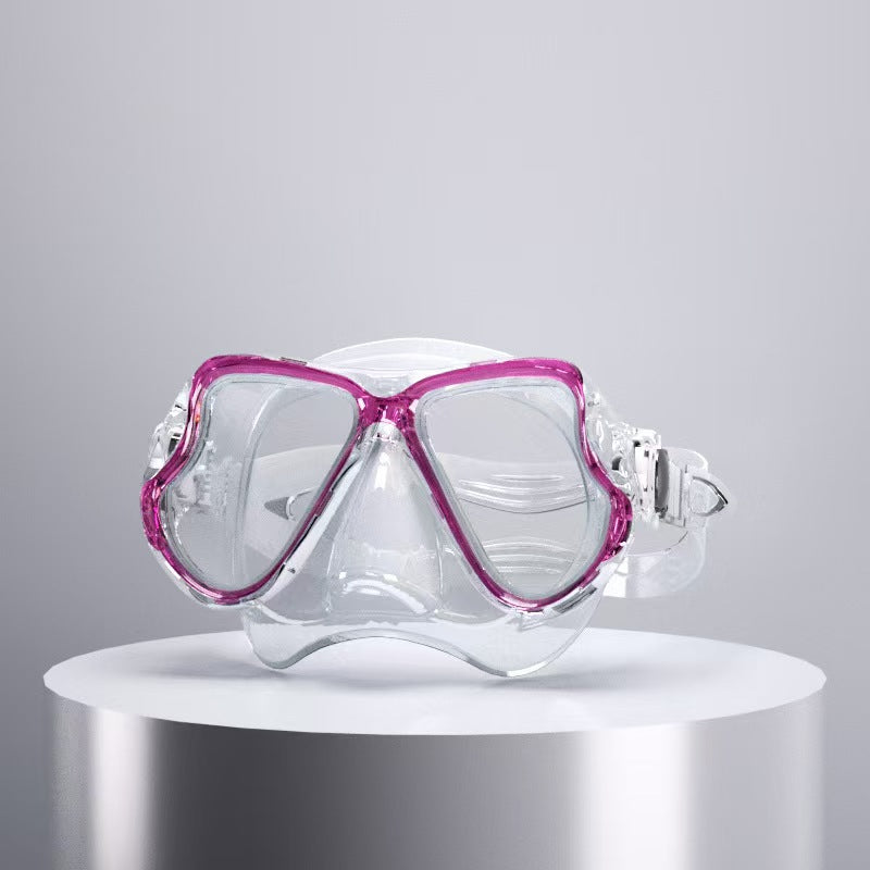 Diving mask with ergonomic design and a flexible snorkel Stornfield