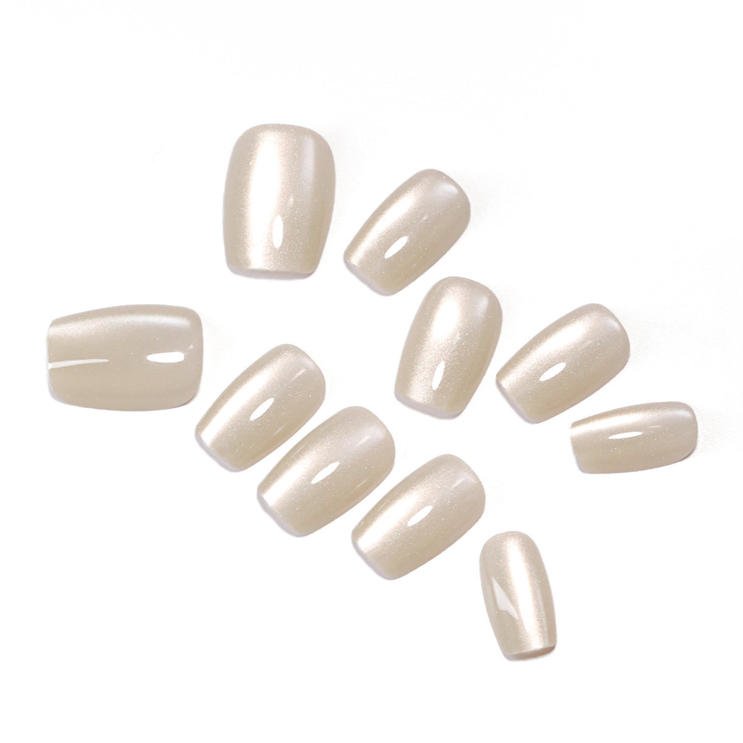 Nail extensions in an elegant look Stornfield