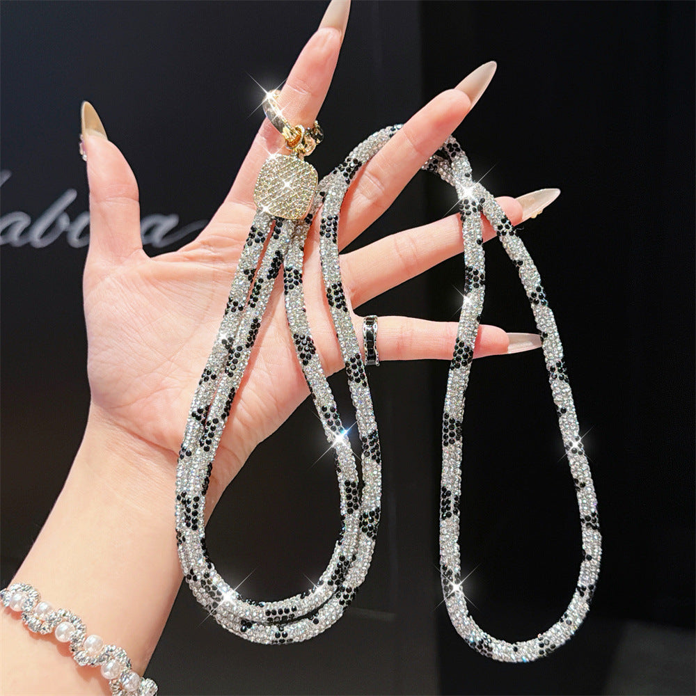 Sparkling Crystal Eyewear Chain Stornfield