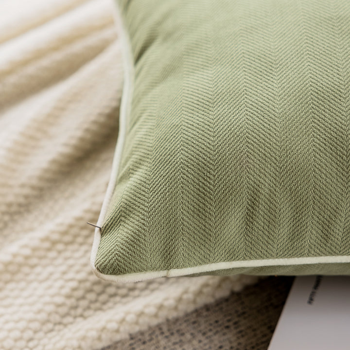 Patterned decorative cushion