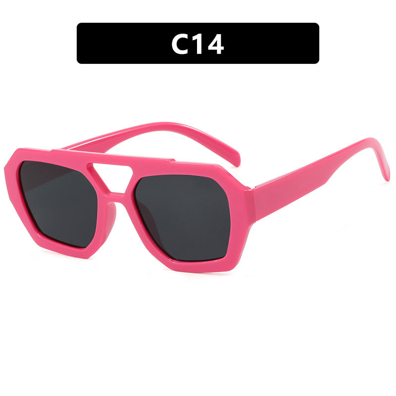 Women's geometric sunglasses made of durable plastic with polarized lenses Stornfield