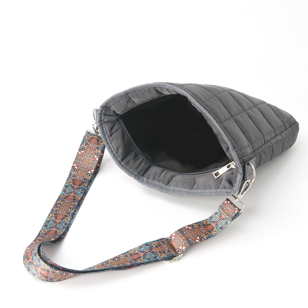 Fashionable shoulder bag with square quilted pattern Stornfield