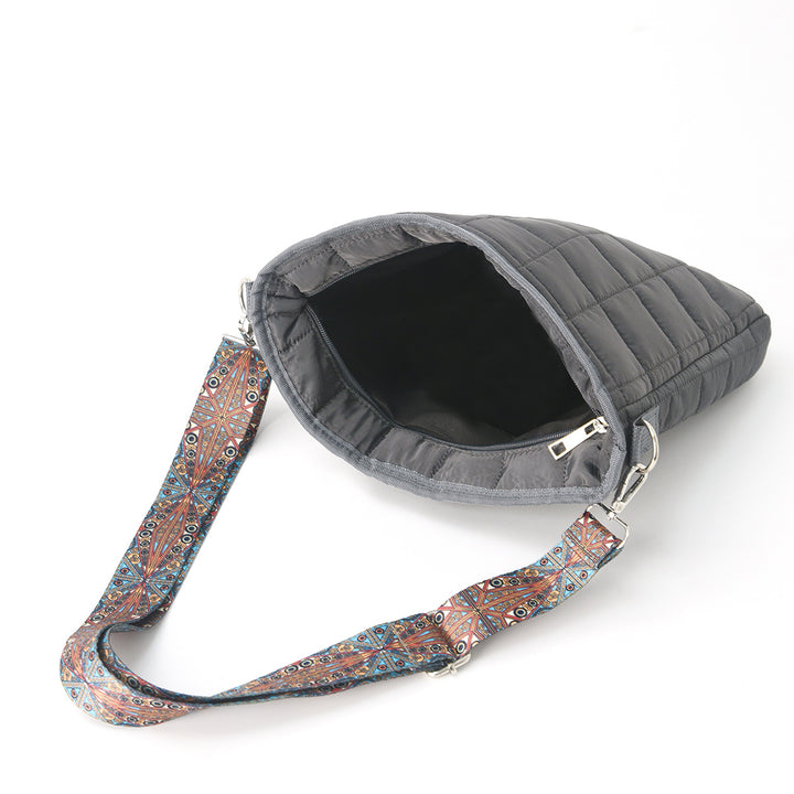 Fashionable shoulder bag with square quilted pattern Stornfield