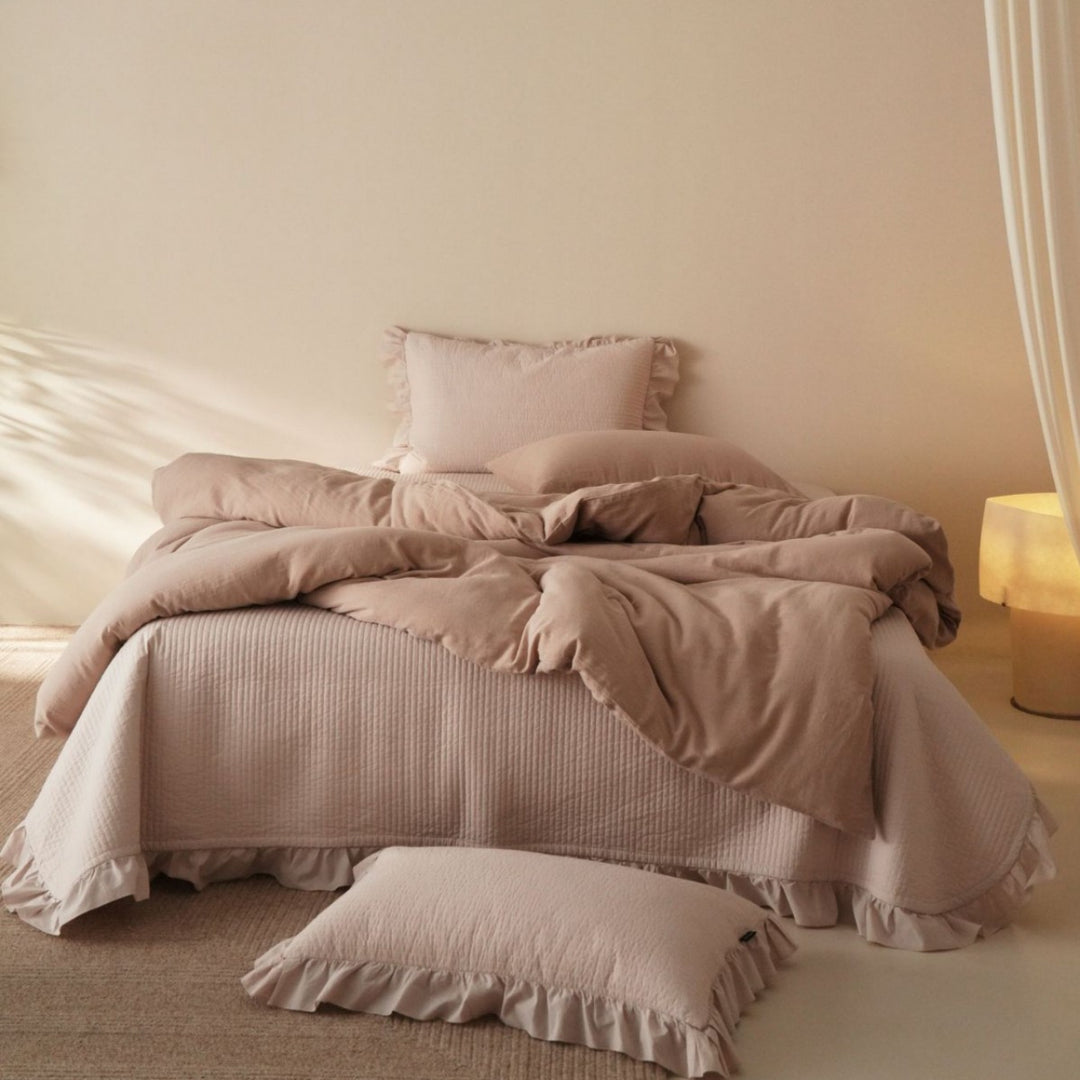 Reversible Washed Cotton Duvet Cover Set with Ruffled Edge and Plush Down-Alternative Comforter
